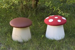 Mała pufa Grzybek dla dzieci, do pokoju dziecięcego