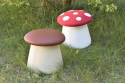 Mała pufa Grzybek dla dzieci, do pokoju dziecięcego