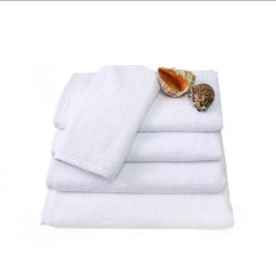 Screenshot 2023-02-10 at 08-24-32 biale-reczniki-hotelowe-50x100cm-rimini-100-bawelna-500-gm2.jpg (obraz JPEG 800×800 pikseli).png